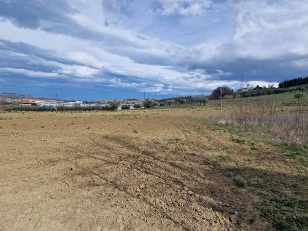 terreno edificabile in vendita a Moscufo