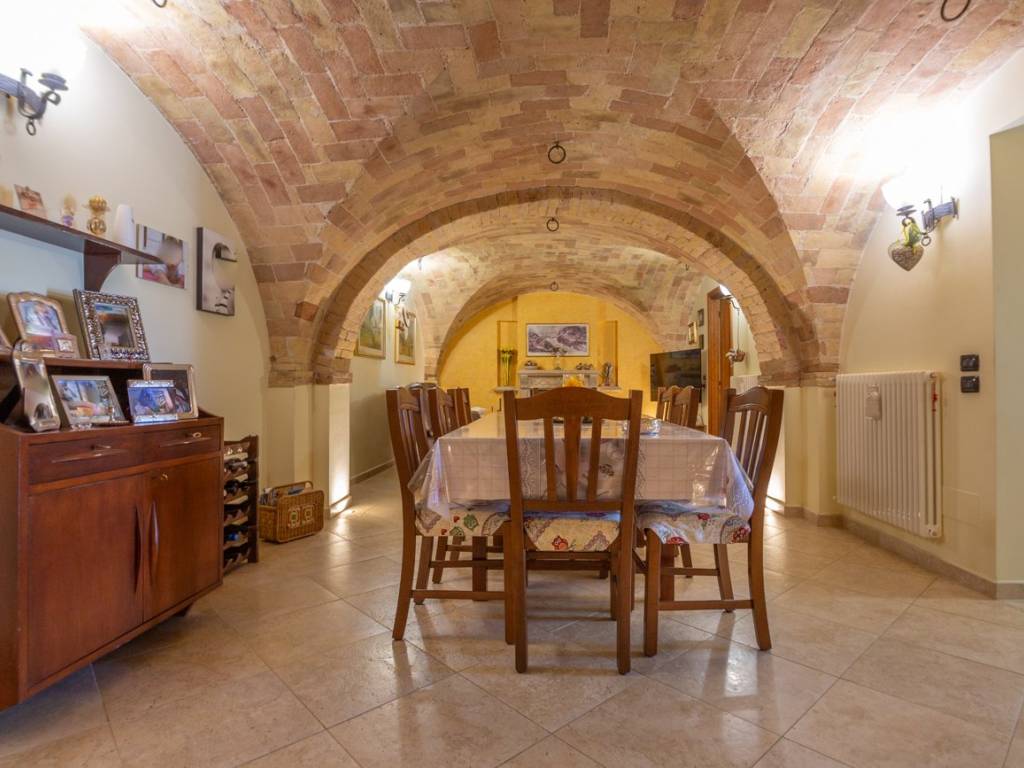 casa indipendente in vendita a Moscufo