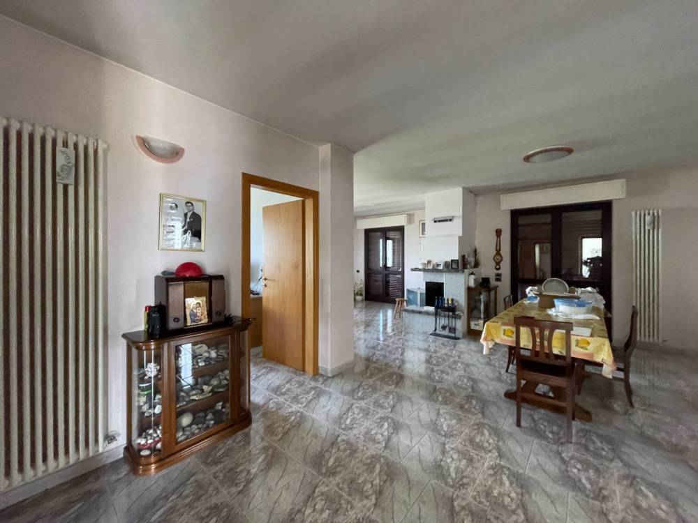 casa indipendente in vendita a Moscufo