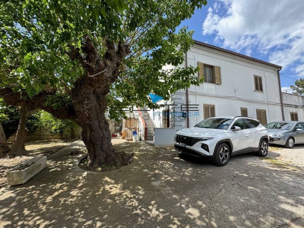 appartamento in vendita a Moscufo in zona Valle Pelillo