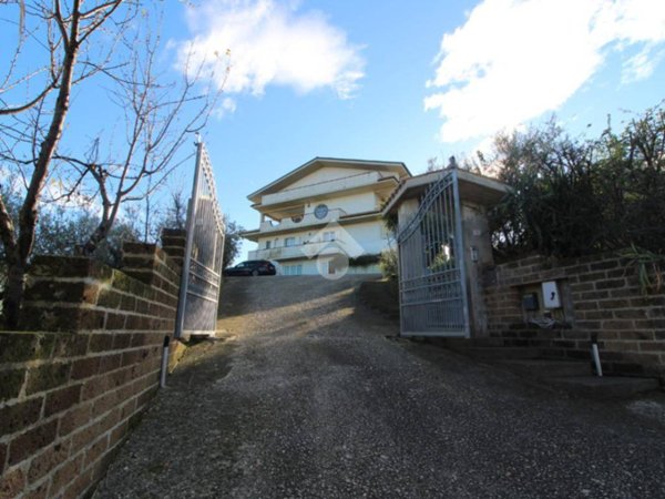 casa indipendente in vendita a Moscufo