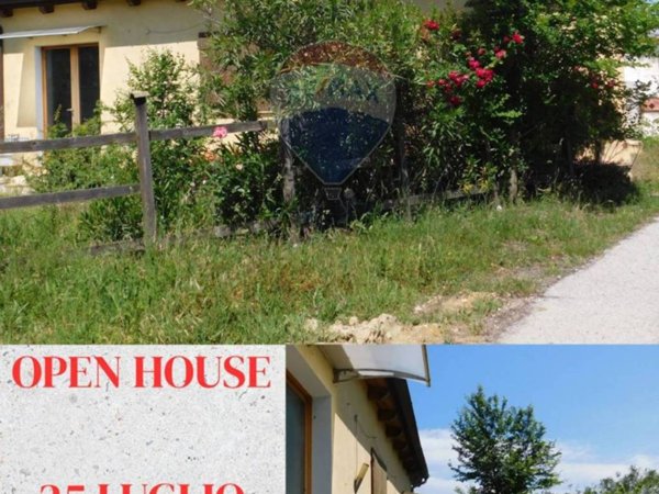 casa indipendente in vendita a Moscufo in zona Senarica