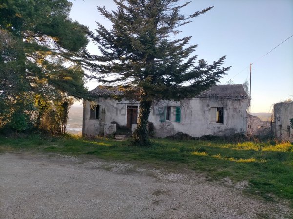 casa indipendente in vendita a Moscufo