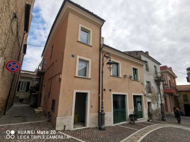 negozio in vendita a Moscufo