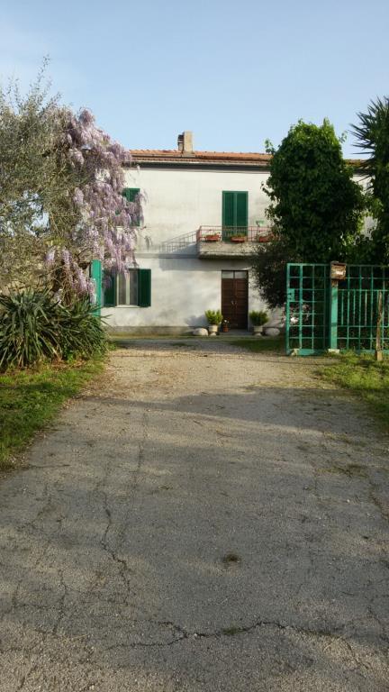 casa indipendente in vendita a Moscufo in zona Senarica