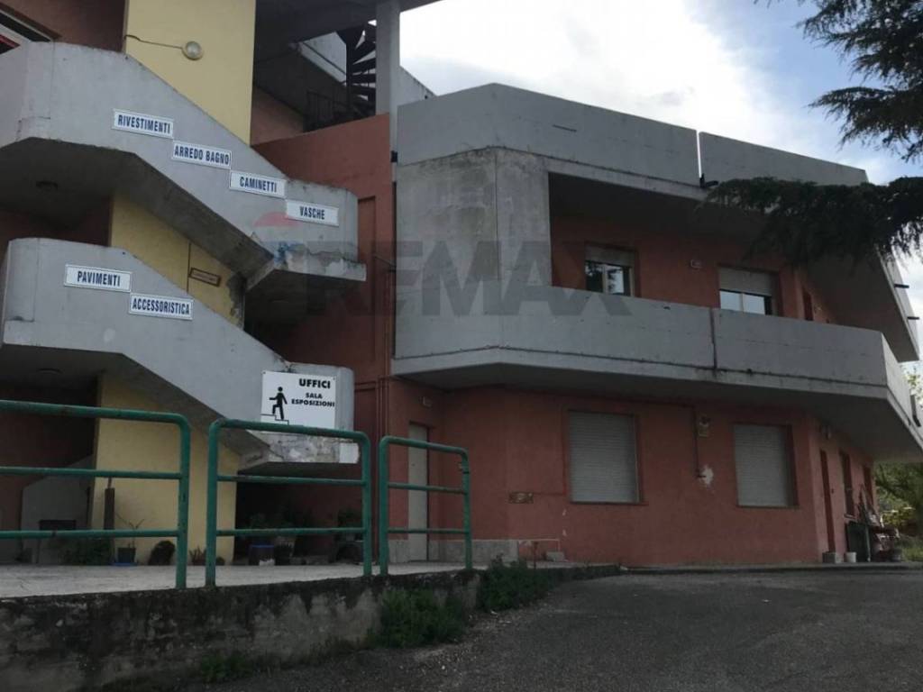 negozio in vendita a Moscufo