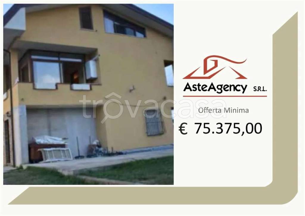 appartamento in vendita a Moscufo in zona Senarica