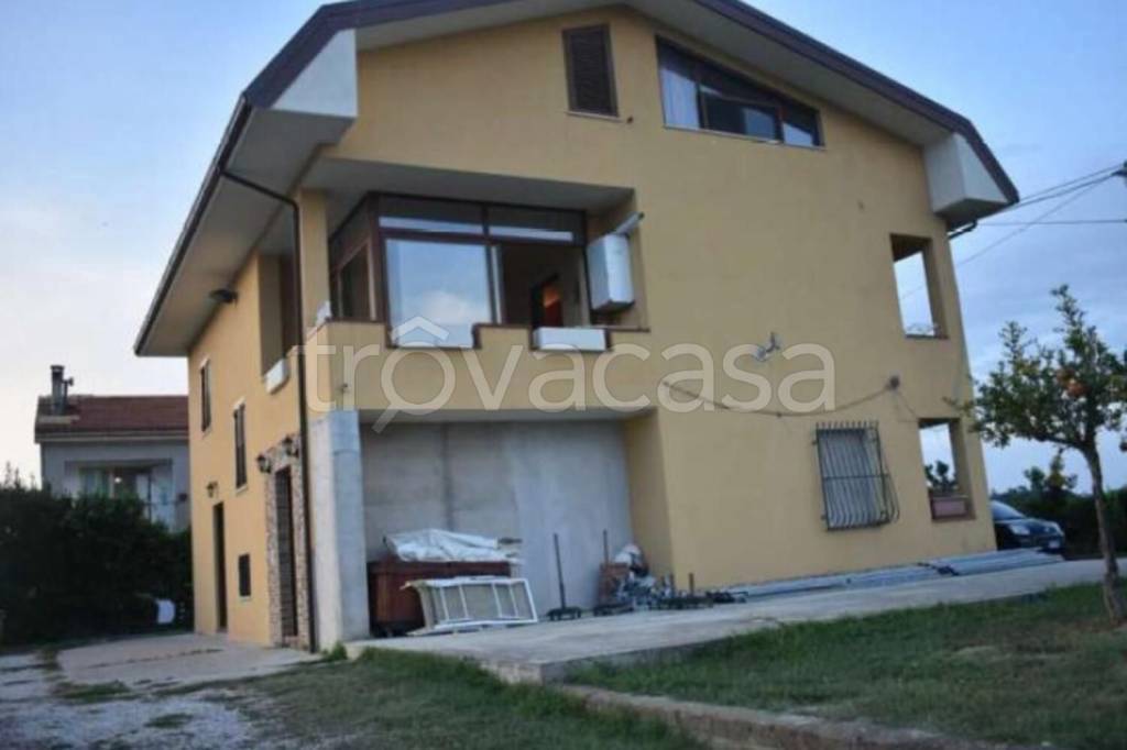 appartamento in vendita a Moscufo in zona Selvaiella