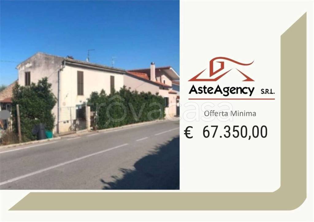 appartamento in vendita a Nocciano in zona Fonteschiavo