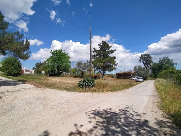 bivano in vendita a Nocciano in zona Fonteschiavo