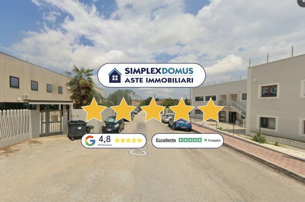 casa indipendente in vendita a Nocciano in zona Fonteschiavo