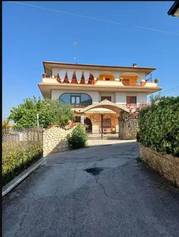 appartamento in vendita a Penne