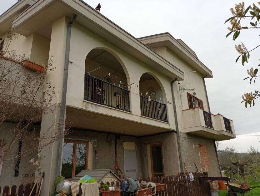appartamento in vendita a Penne