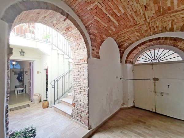 casa indipendente in vendita a Penne