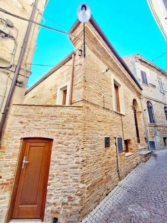 casa indipendente in vendita a Penne