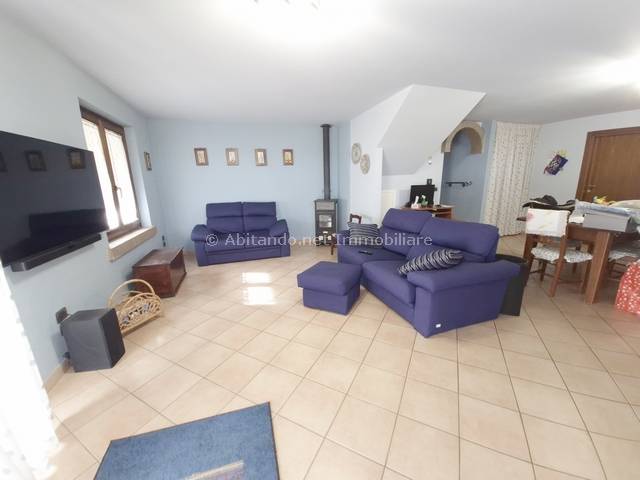 casa indipendente in vendita a Penne