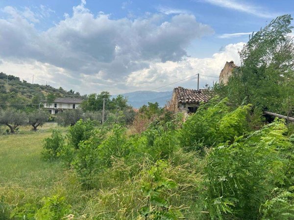 terreno edificabile in vendita a Penne