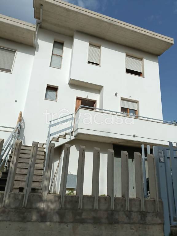 casa indipendente in vendita a Penne