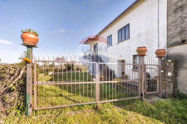 casa indipendente in vendita a Penne