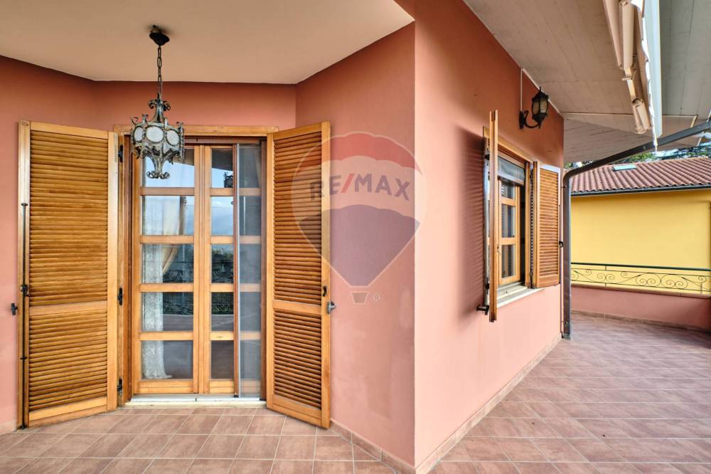 casa indipendente in vendita a Penne