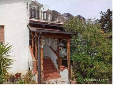 casa indipendente in vendita a Penne