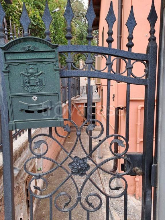casa indipendente in vendita a Penne