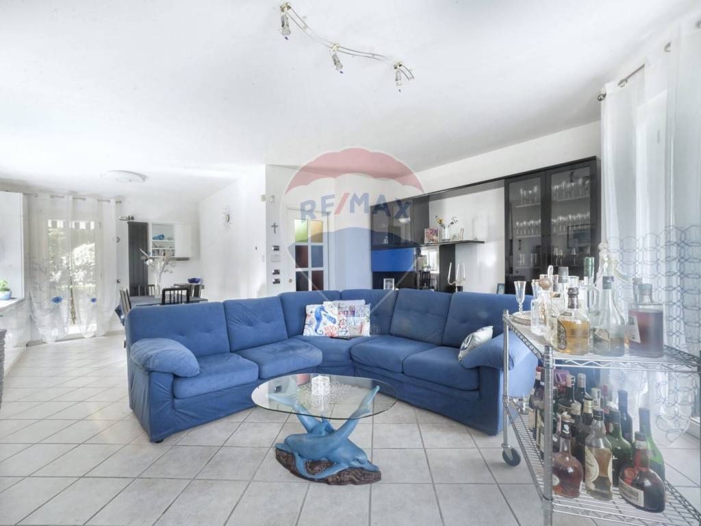 casa indipendente in vendita a Penne