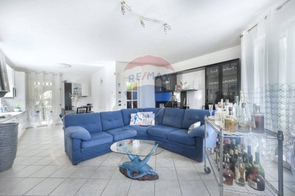 casa indipendente in vendita a Penne