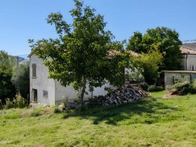 appartamento in vendita a Penne in zona Roccafinadamo