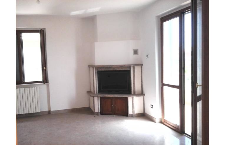 casa indipendente in vendita a Penne