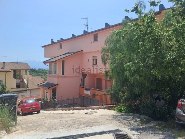 appartamento in vendita a Penne in zona Porta Caldaia