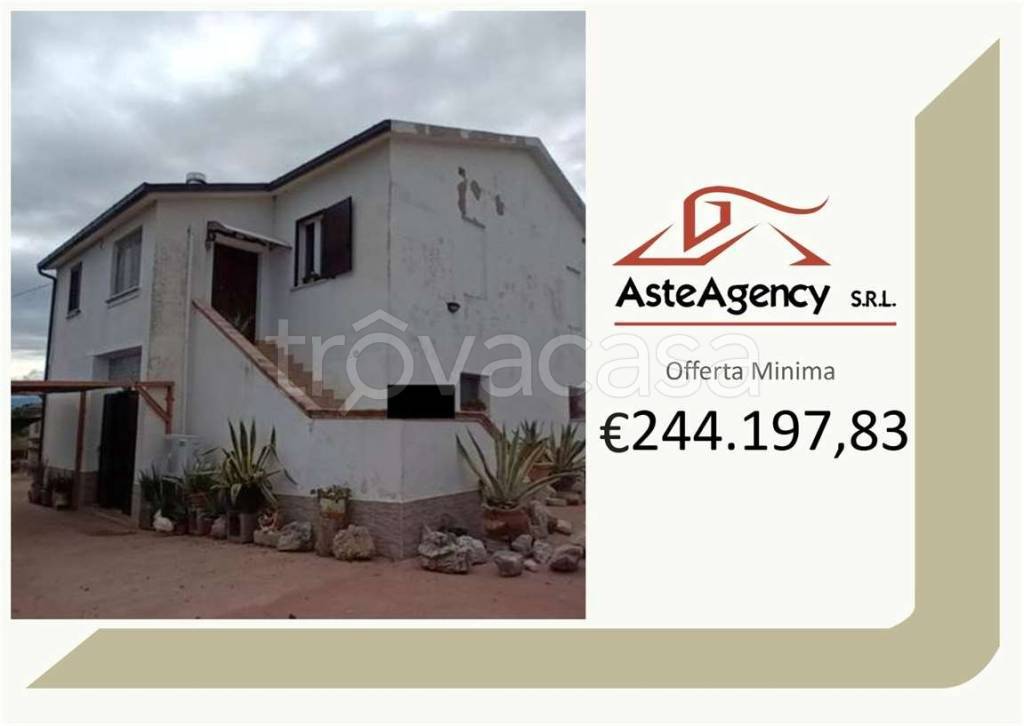 casa indipendente in vendita a Penne in zona Casale