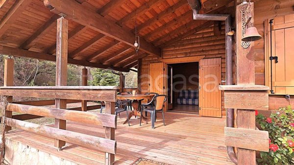 casa indipendente in vendita a Penne in zona Conaprato