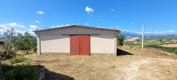 terreno agricolo in vendita a Penne