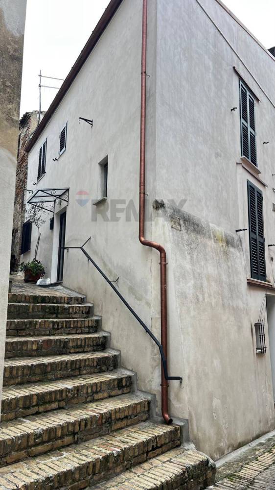 casa indipendente in vendita a Penne