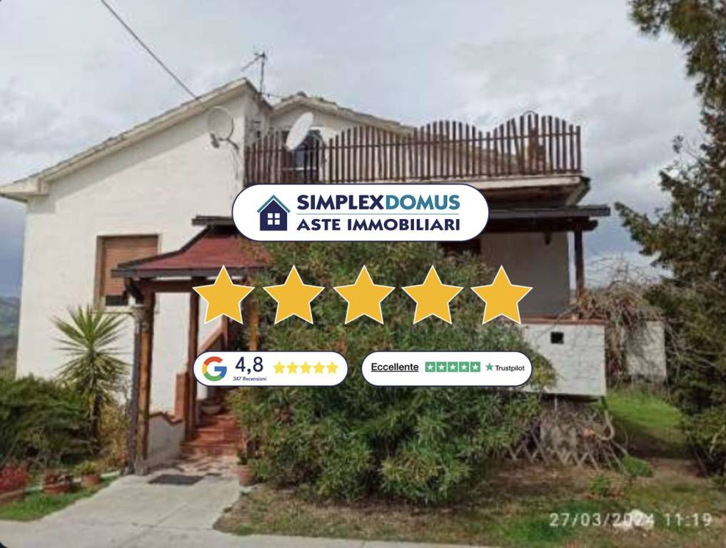 casa indipendente in vendita a Penne
