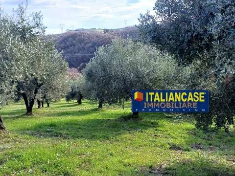 casa indipendente in vendita a Penne
