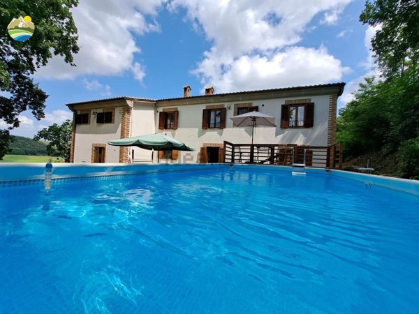 casa indipendente in vendita a Penne in zona Casale