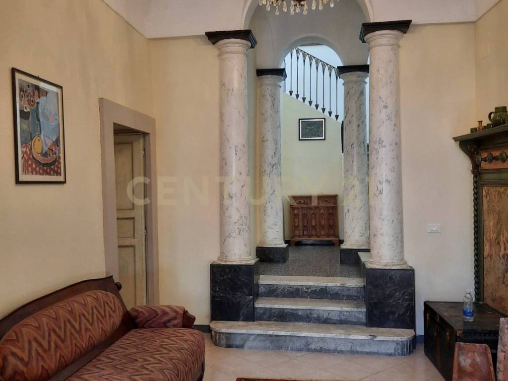 intera palazzina in vendita a Penne