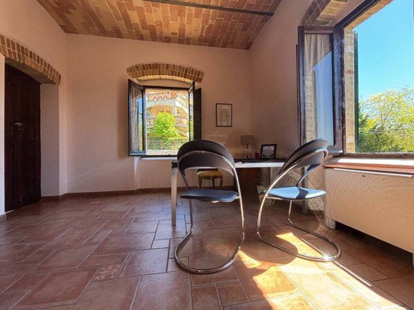 casa indipendente in vendita a Penne