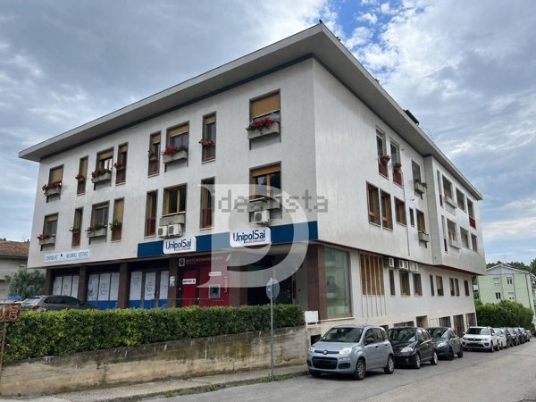 appartamento in vendita a Penne in zona Porta Caldaia