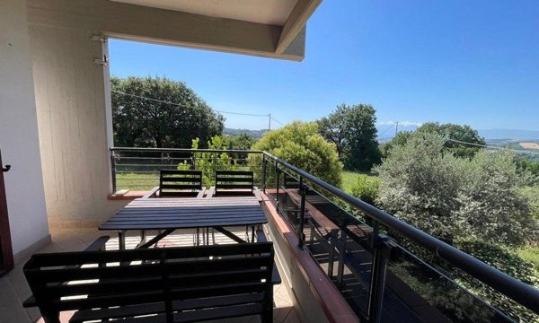 casa indipendente in vendita a Penne