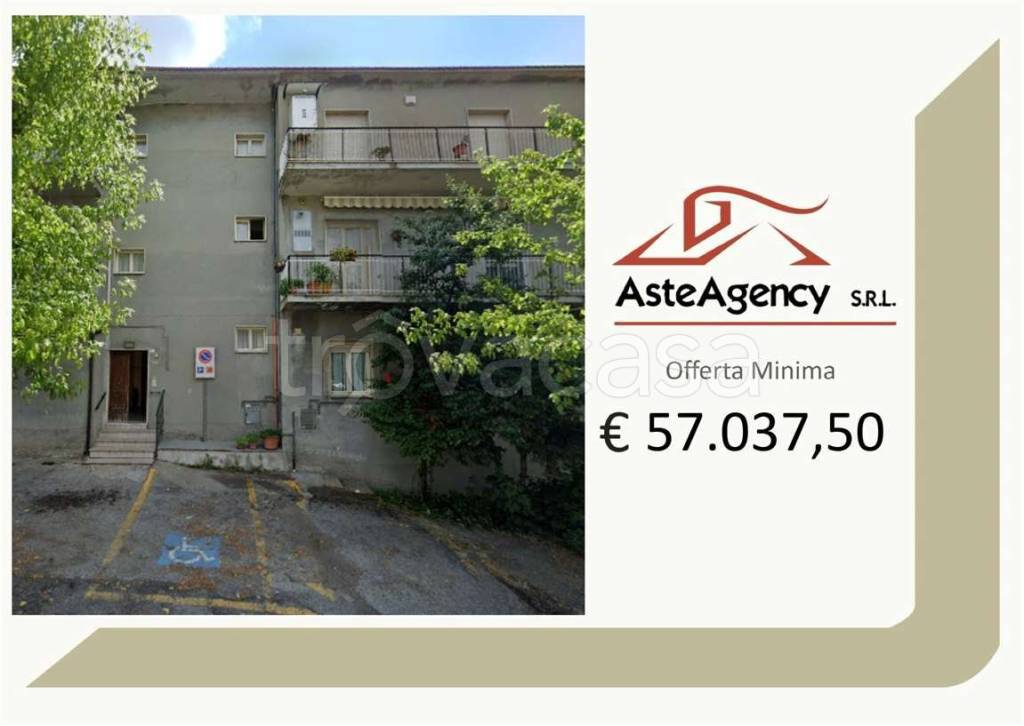 appartamento in vendita a Penne in zona Porta Caldaia
