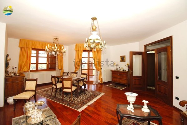 casa indipendente in vendita a Penne in zona Porta Caldaia