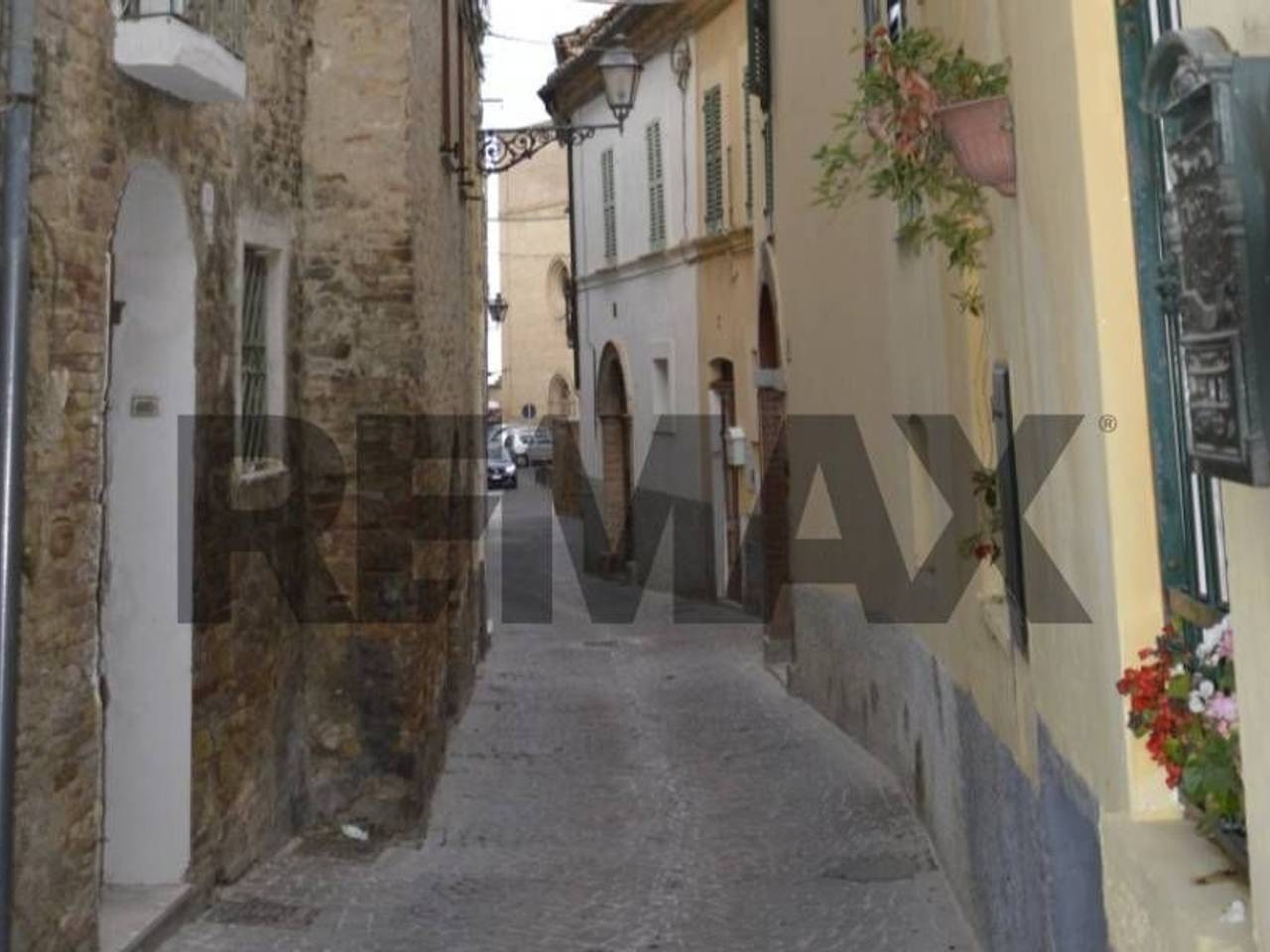 appartamento in vendita a Penne in zona Porta Caldaia