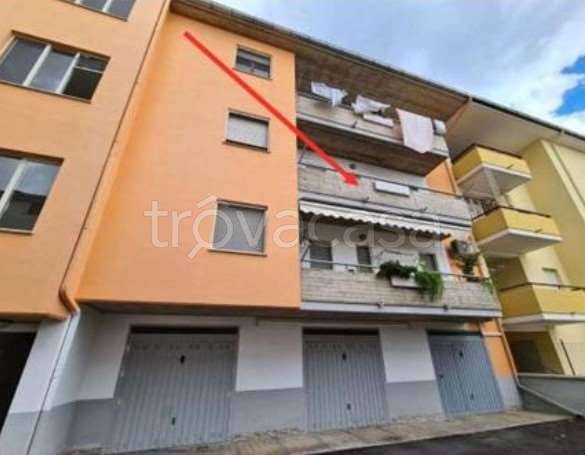 appartamento in vendita a Penne in zona Porta Caldaia