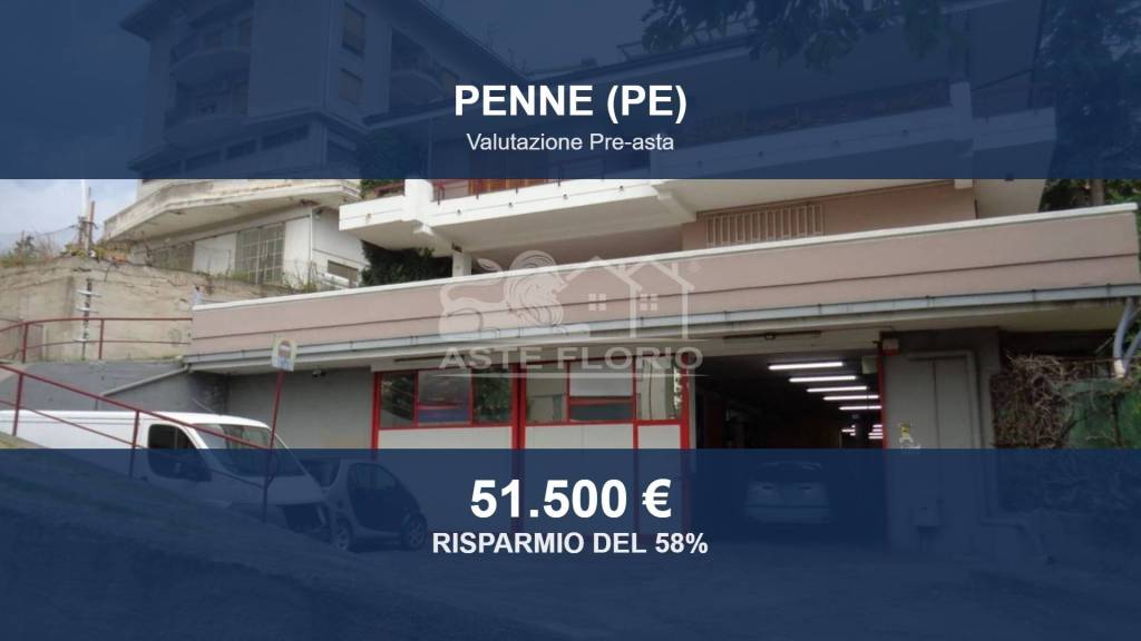 locale commerciale in vendita a Penne in zona Porta Caldaia