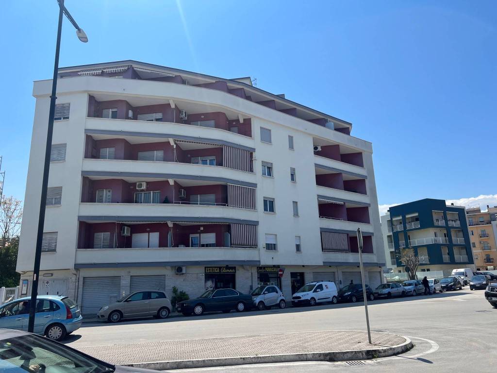 appartamento in vendita a Pescara in zona Centro Città