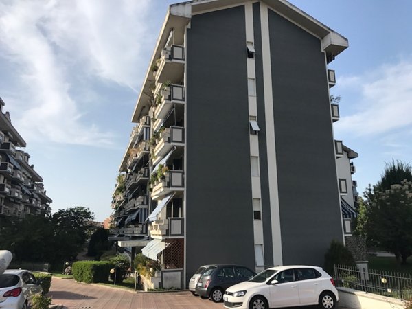 appartamento in vendita a Pescara in zona San Silvestro Spiaggia