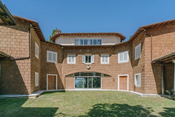 casa indipendente in vendita a Pescara in zona Pineta